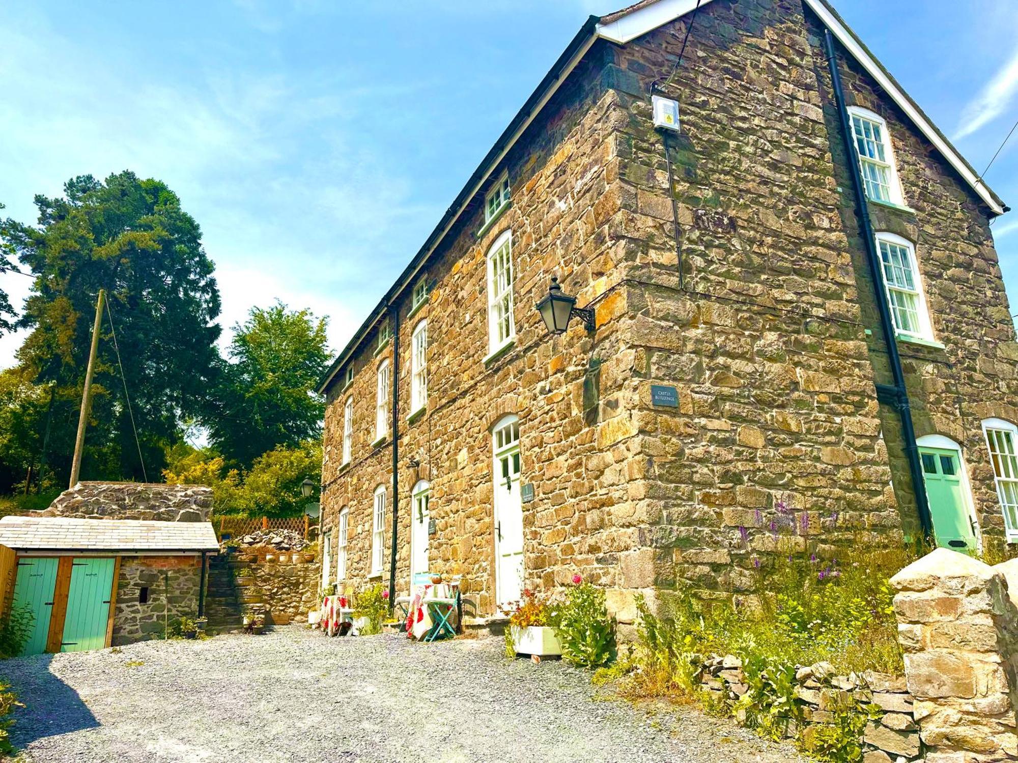 Castle Buildings Cottage2 Holiday home *
